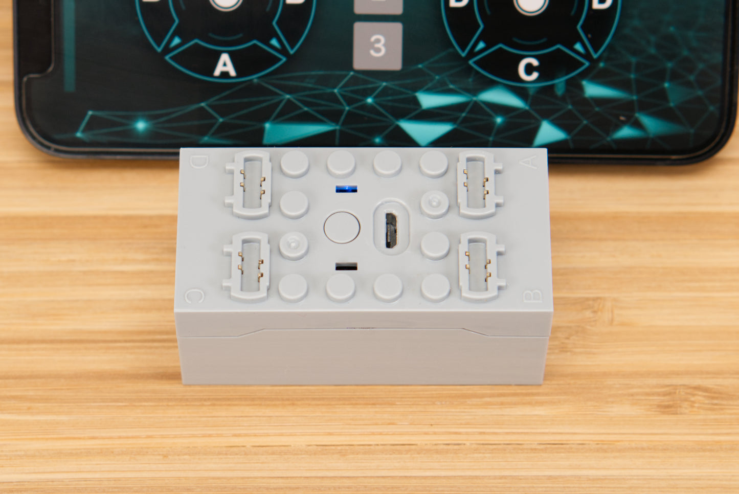 LEGO RC Control Brick Hub 2.0 - Bluetooth 4 Ports and Program Mode