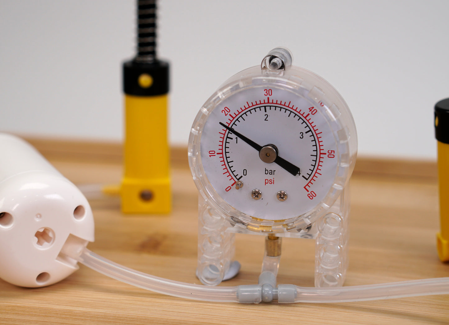 Pneumatic Pressure Gauge - Manometer